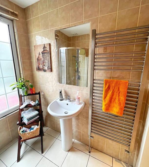 Apartment True Colours In Location Bangor (Down)